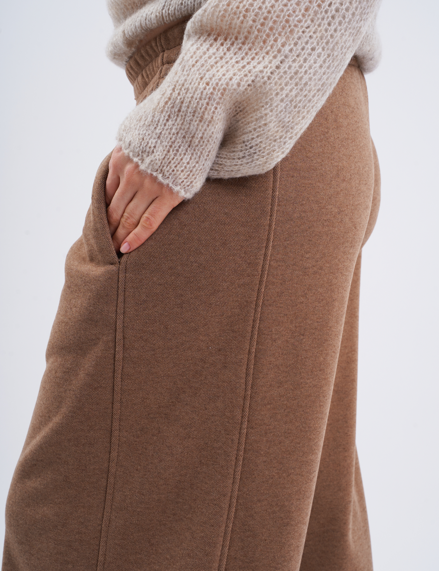 Картинка Штани світло-коричневі