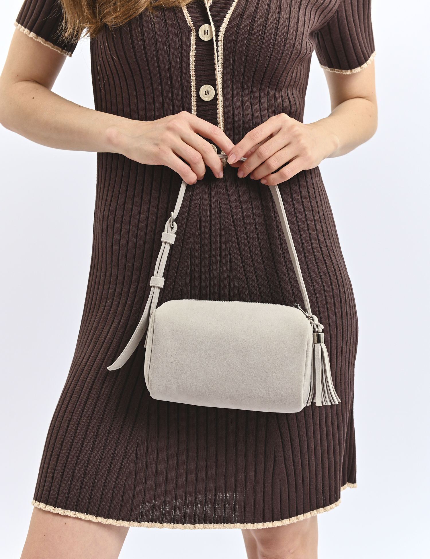 Картинка Сукня світло-сіра
