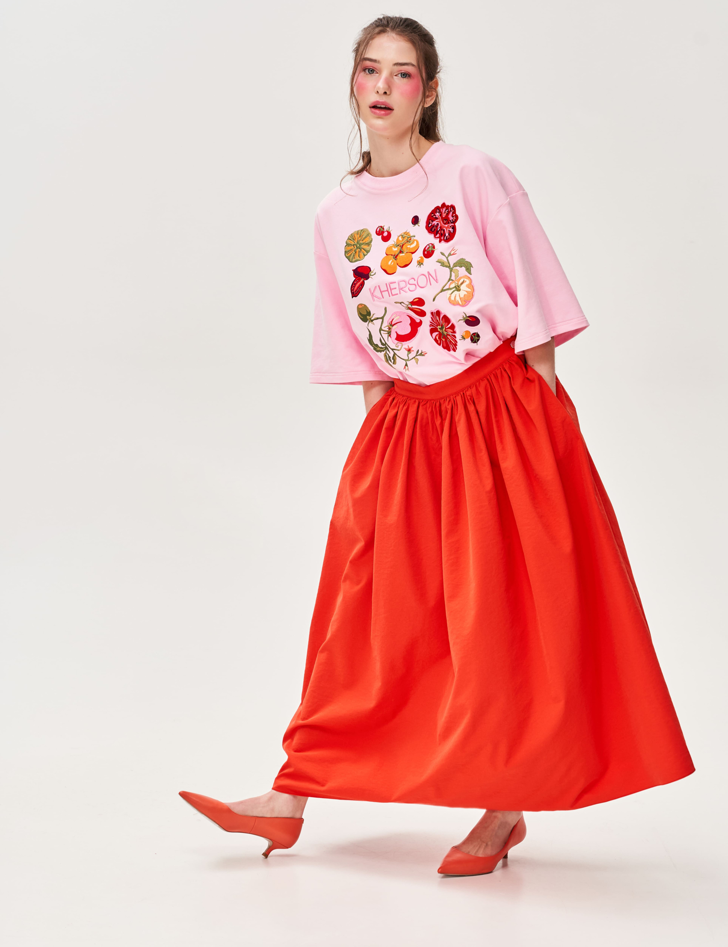 Картинка Футболка з вишивкою "Херсонські помідори"