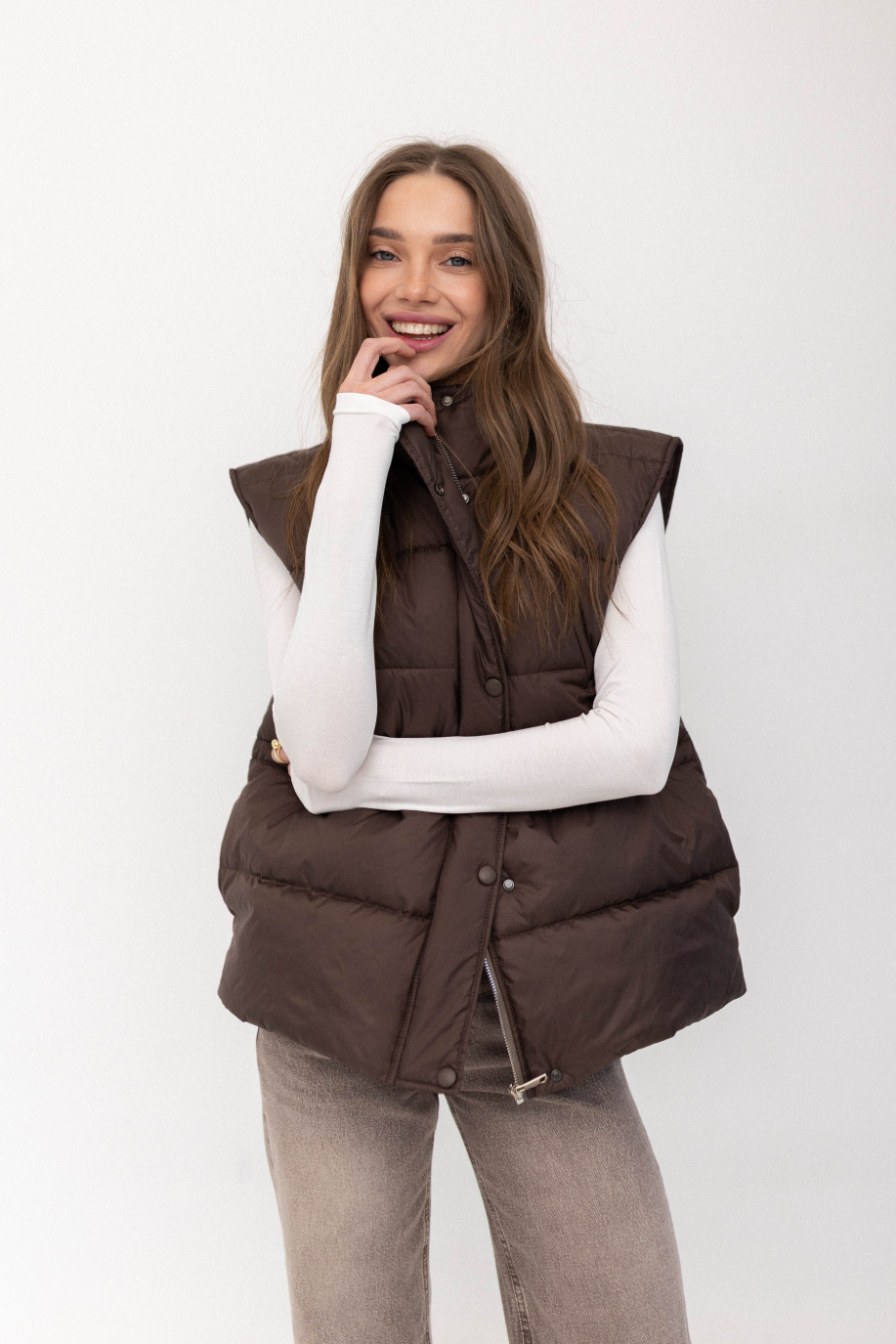 Картинка Жилет коричневий