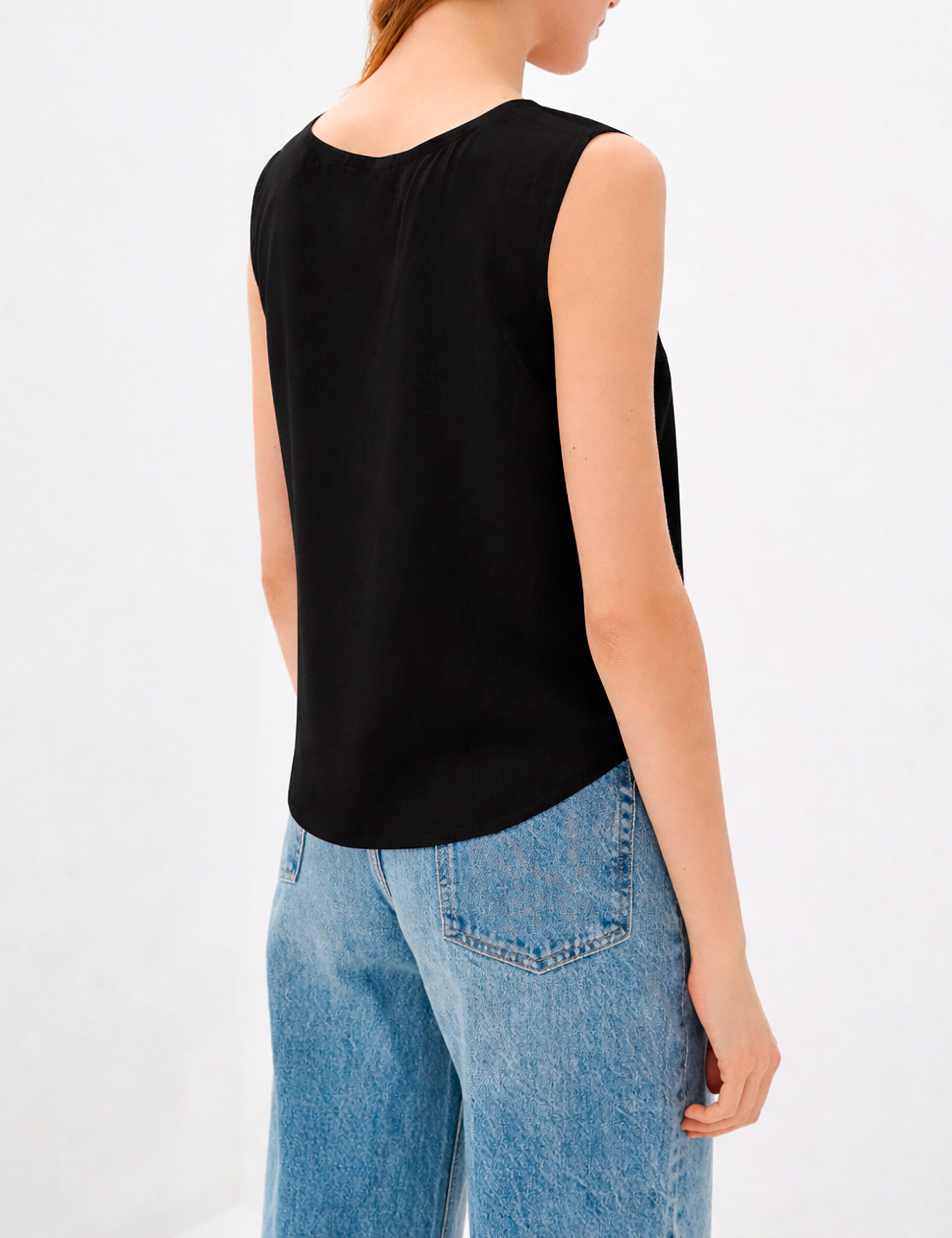 Картинка Топ чорний