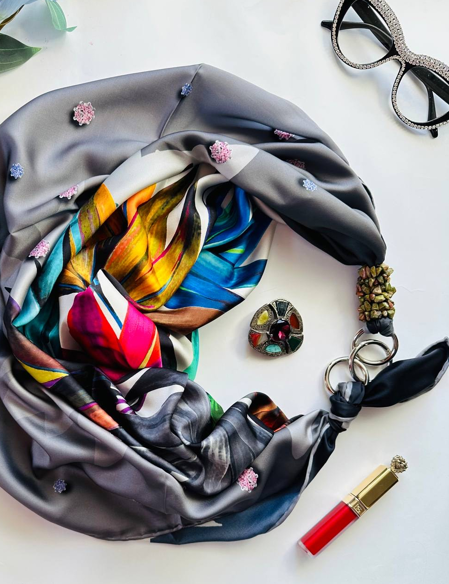 Картинка Дизайнерська шовкова хустка "Діамантове сяйво"