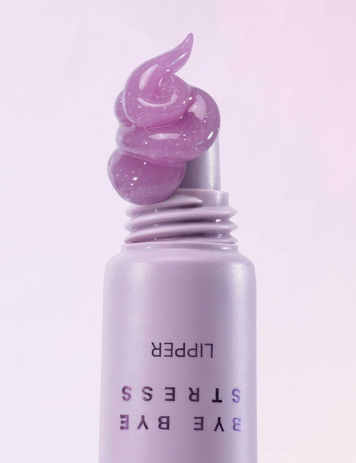 Картинка Блиск для губ BYE BYE STRESS LIPPER