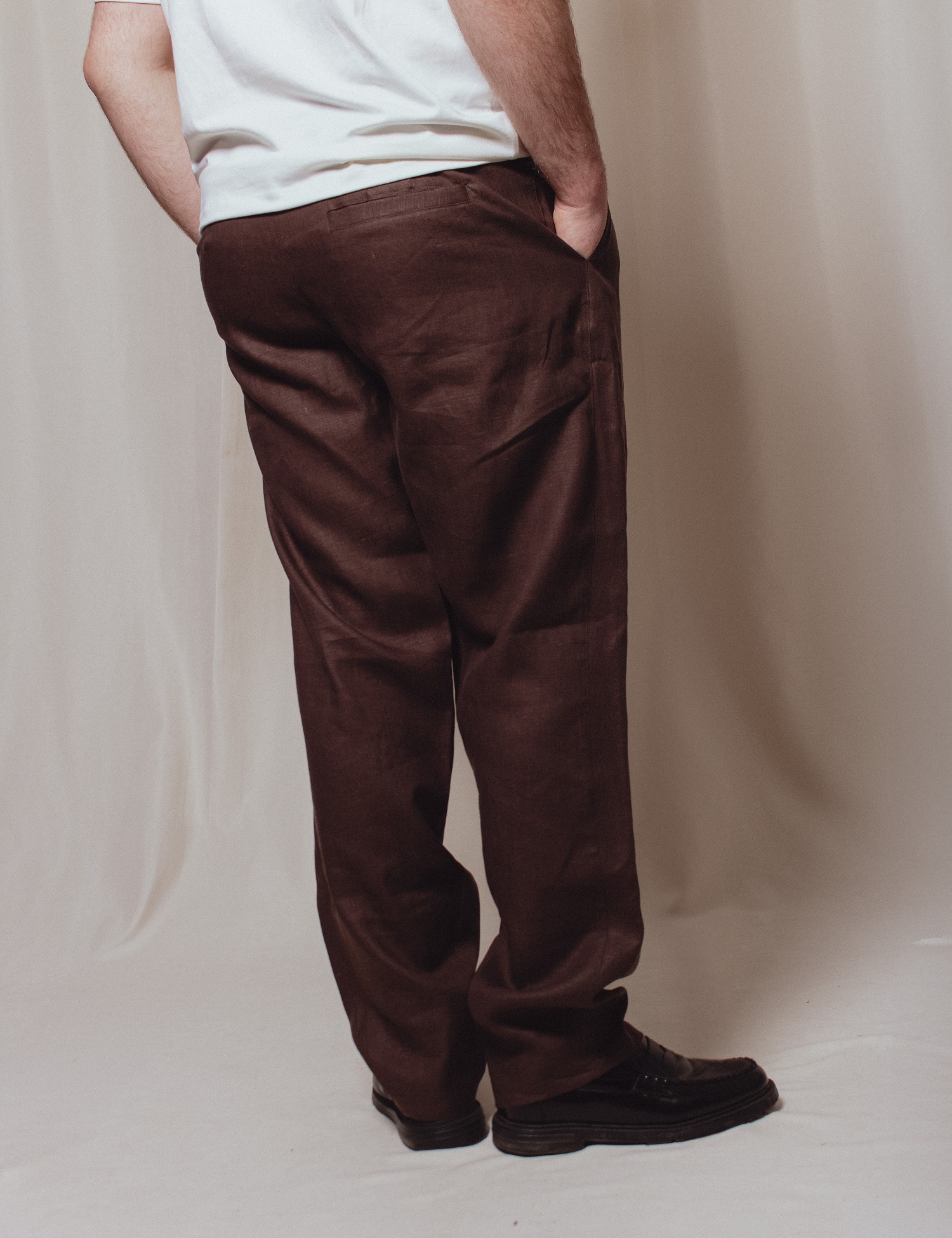 Картинка Штани темно-коричневі