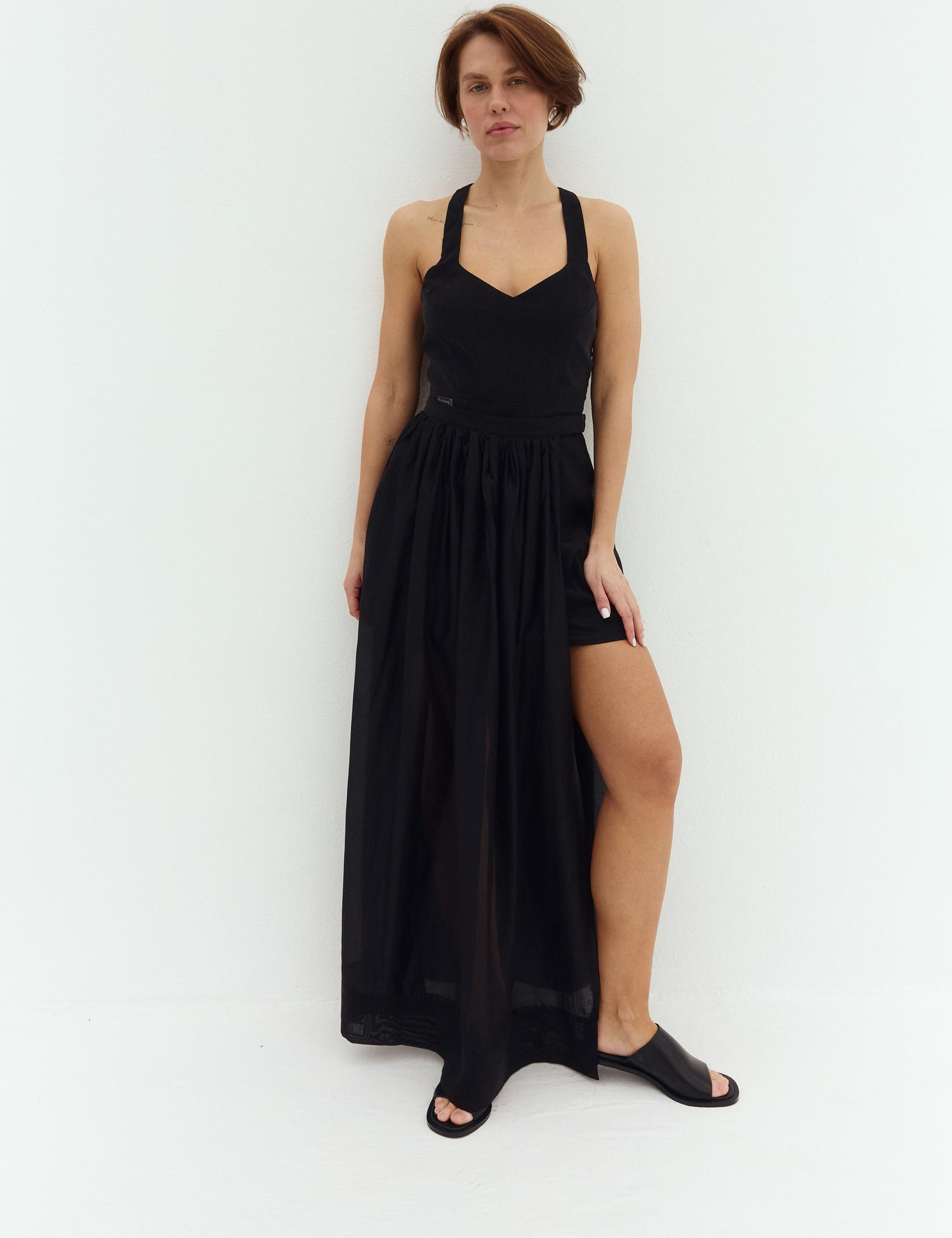 Картинка Чорний костюм із суконь