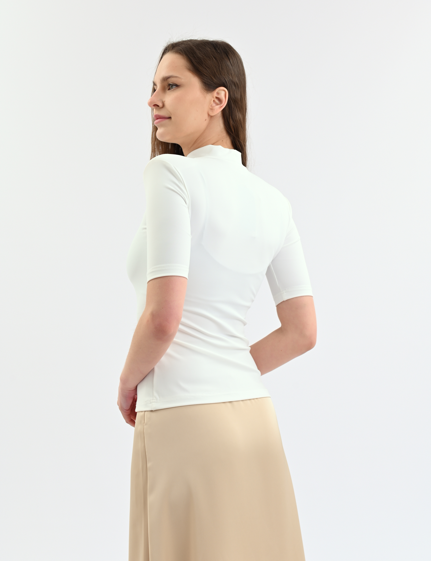 Картинка Футболка біла