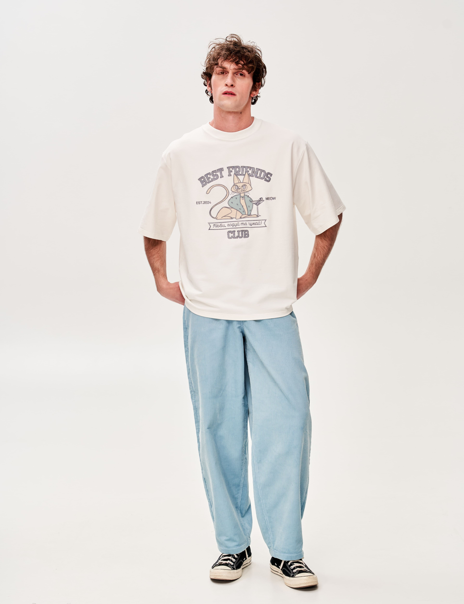 Картинка Футболка з аплікацією "Best Friend's Club" кіт тусовщик