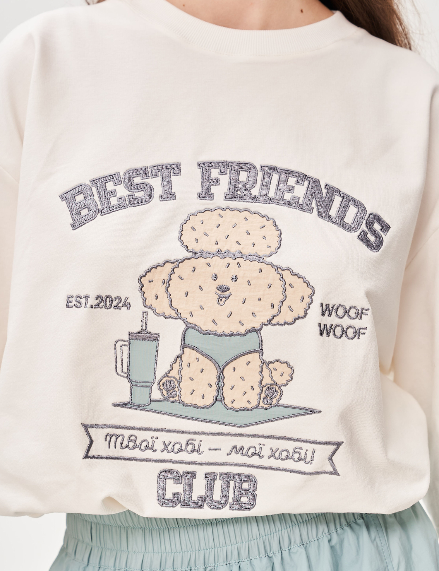Картинка Футболка з аплікацією "Best Friend's Club" пес батарейка