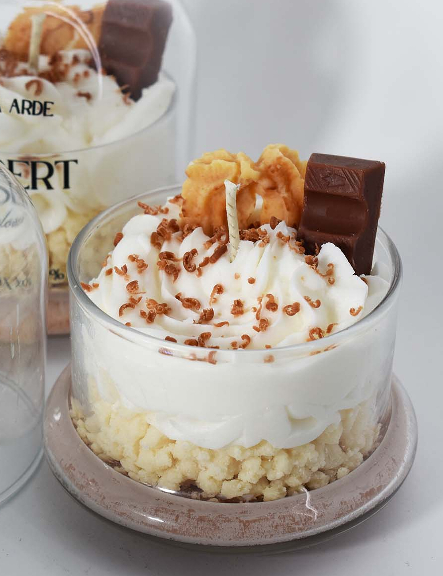 Картинка Свічка із серії Dessert glow у лимонного дисерту
