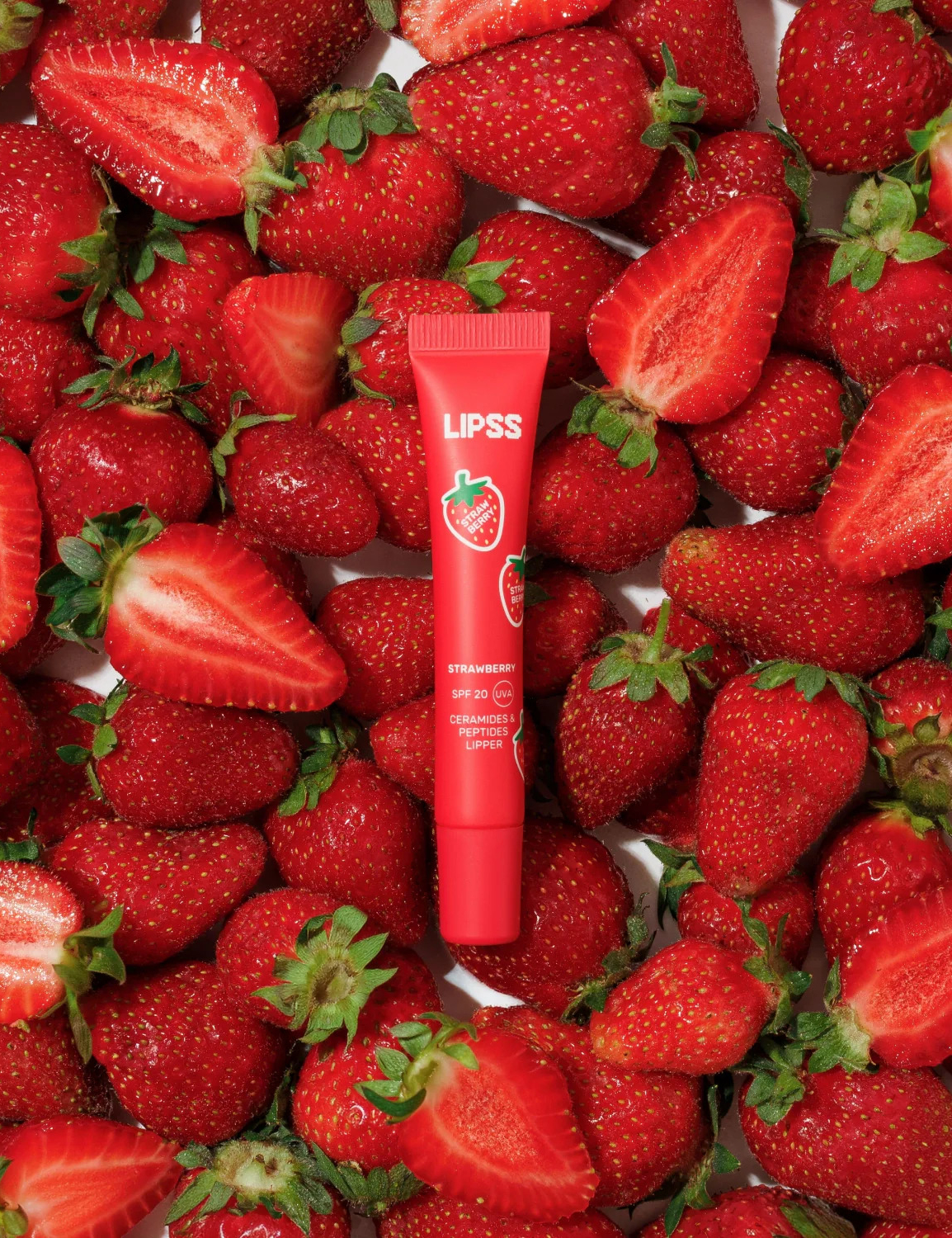 Картинка Бальзам для губ STRAWBERRY LIPPER