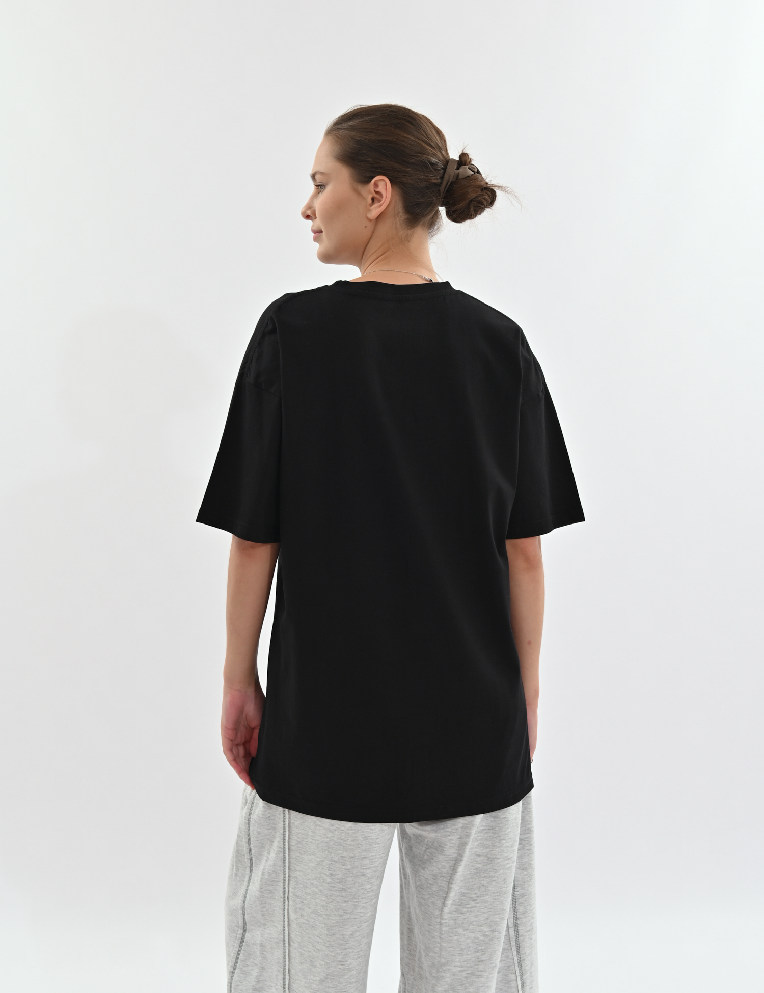 Картинка Футболка oversize з авторським принтом