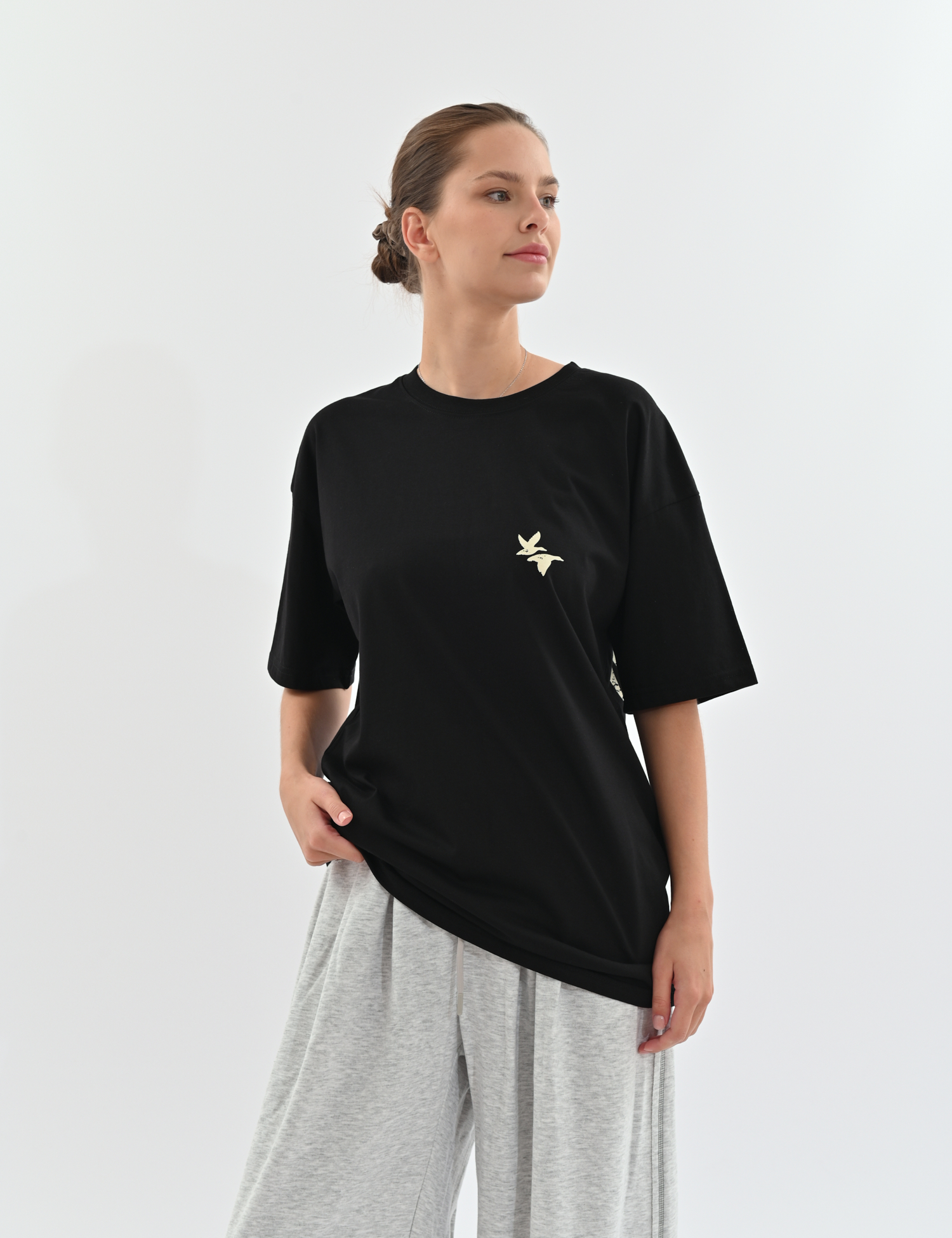 Картинка Футболка oversize з авторським принтом