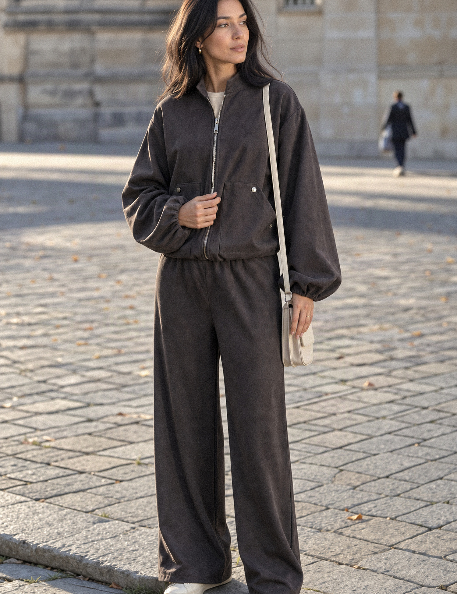 Картинка Бомбер oversize на блискавці коричневий
