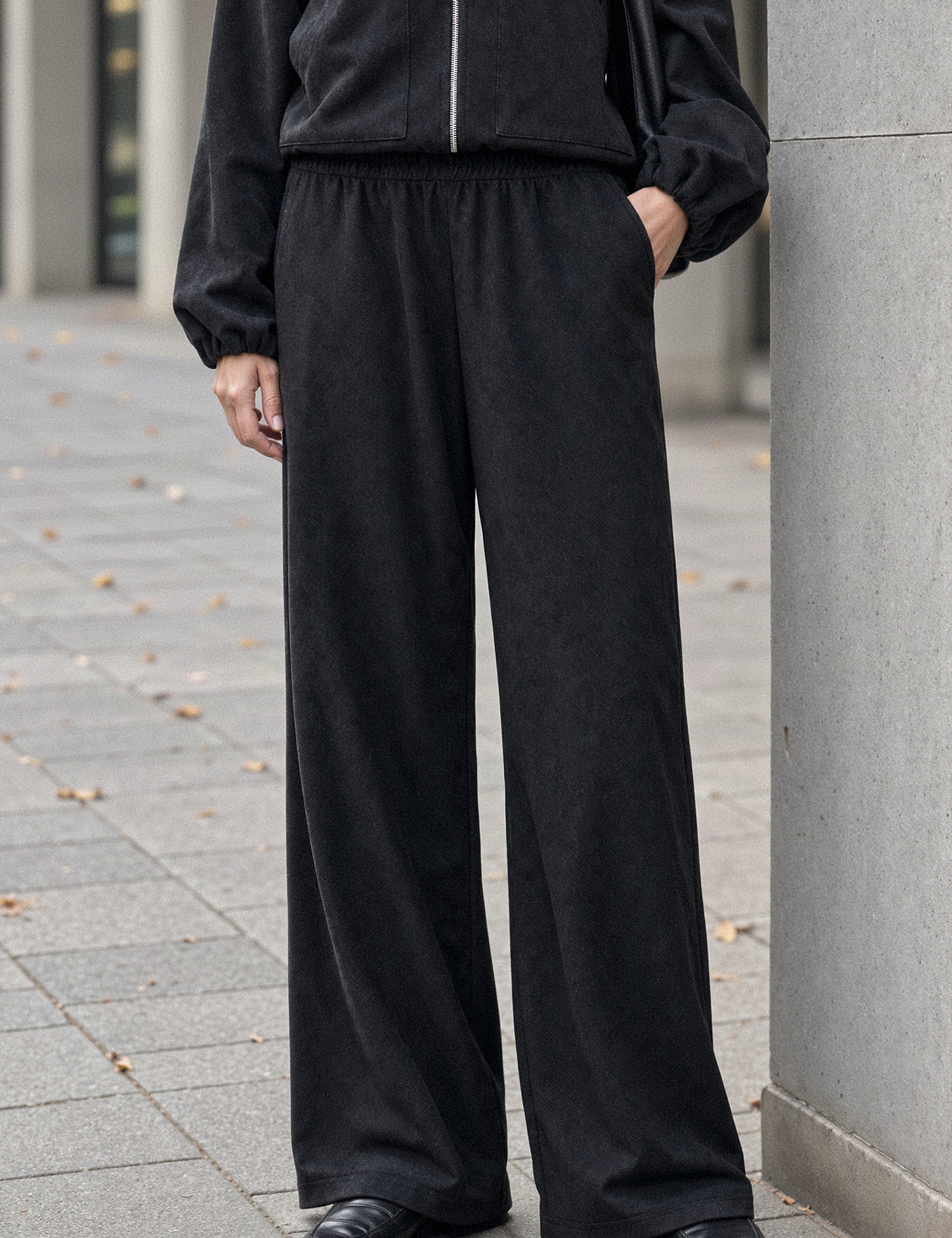 Картинка Брюки wide leg з еластичним поясом