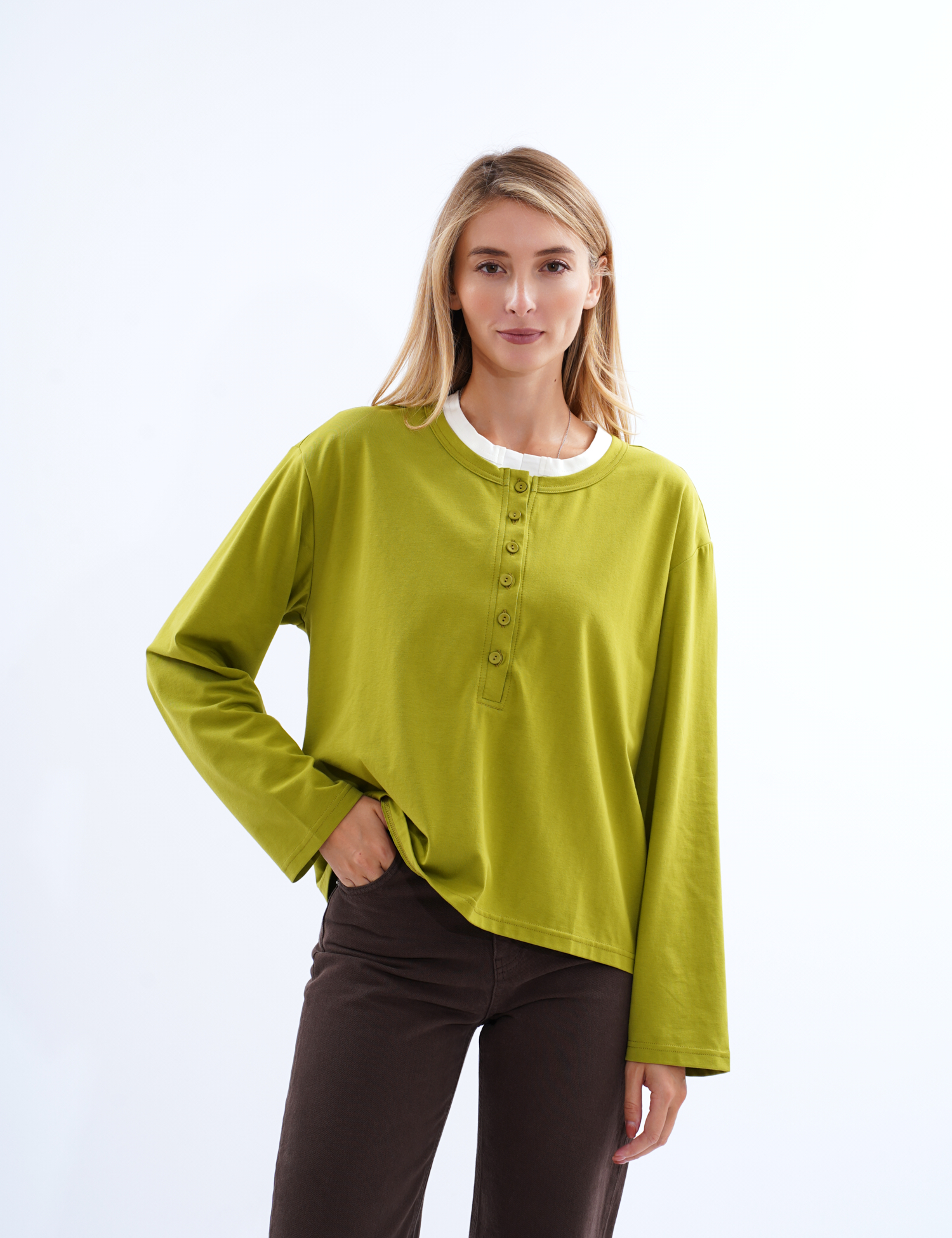 Картинка Лонгслів у стилі layered look зелений