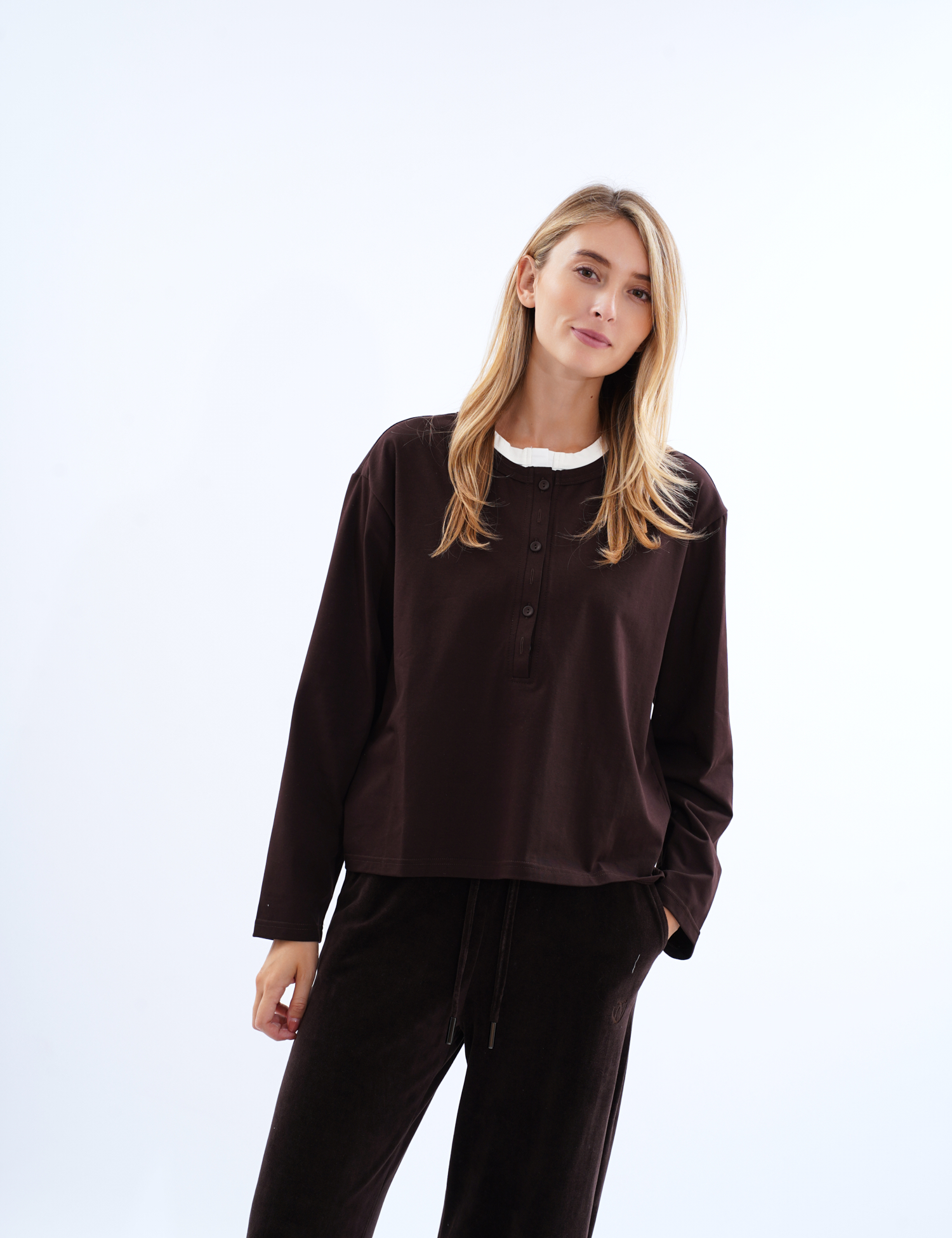 Картинка Лонгслів у стилі layered look коричневий