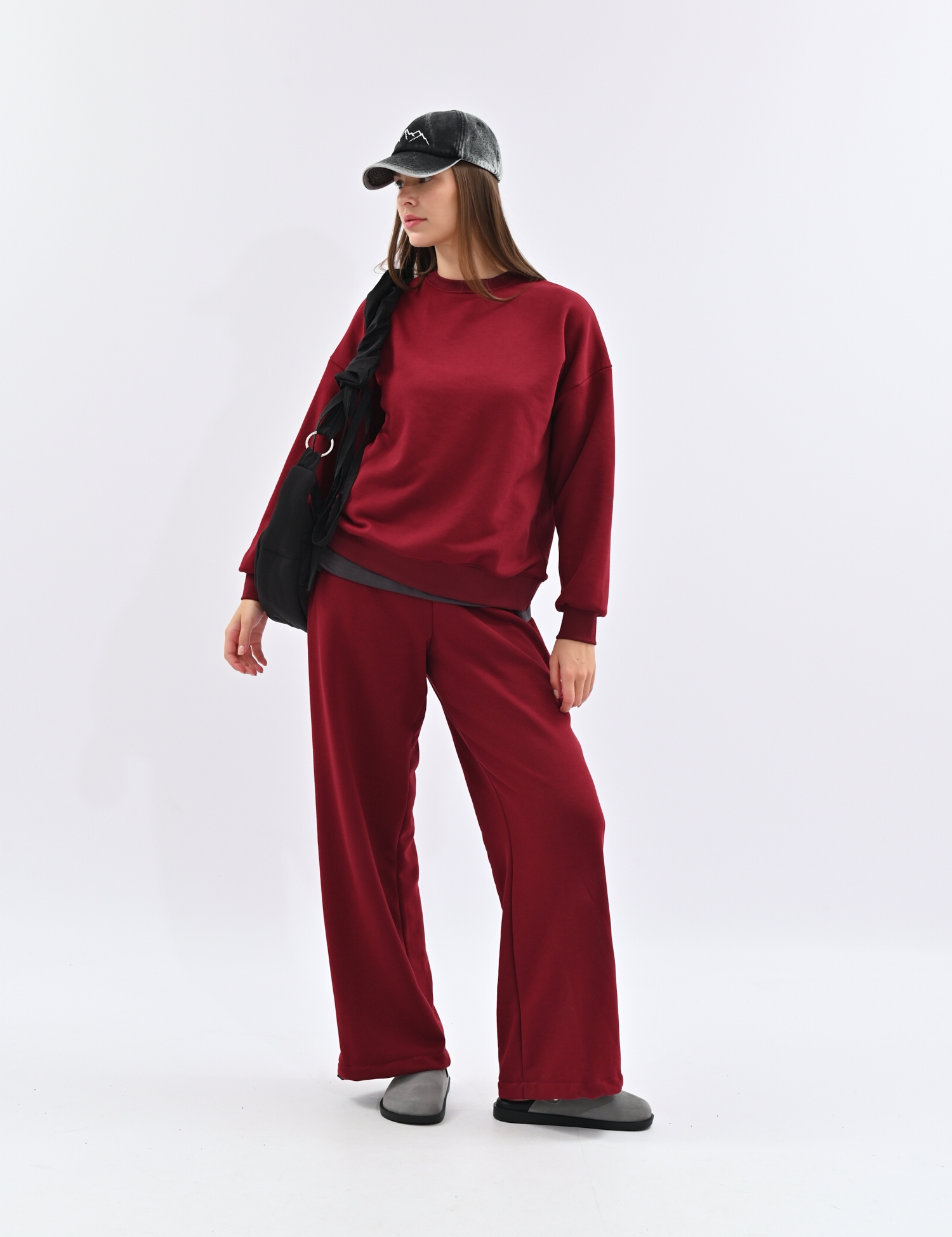 Картинка Світшот oversize бордовий