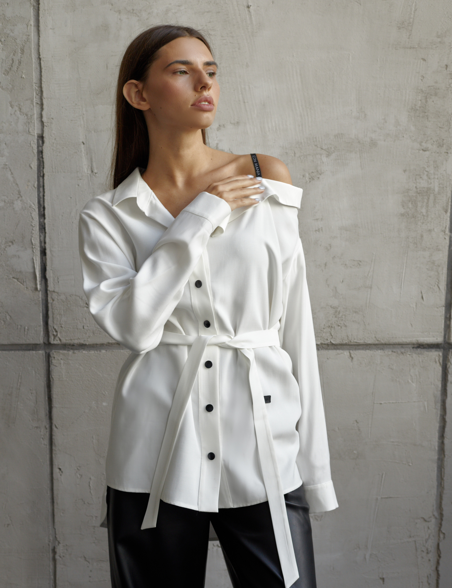 Картинка Сорочка oversize з поясом