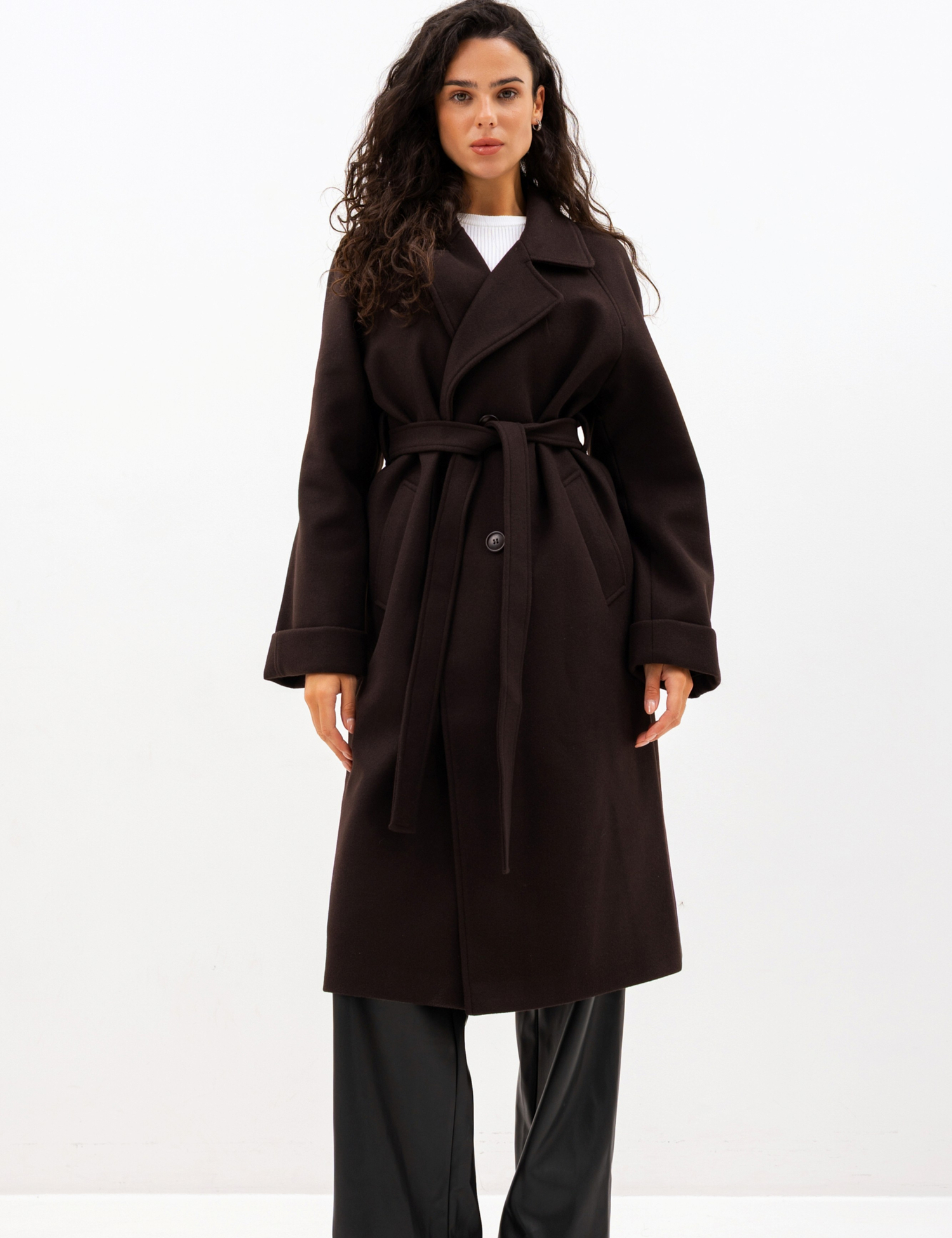 Картинка Двобортне пальто oversize з поясом