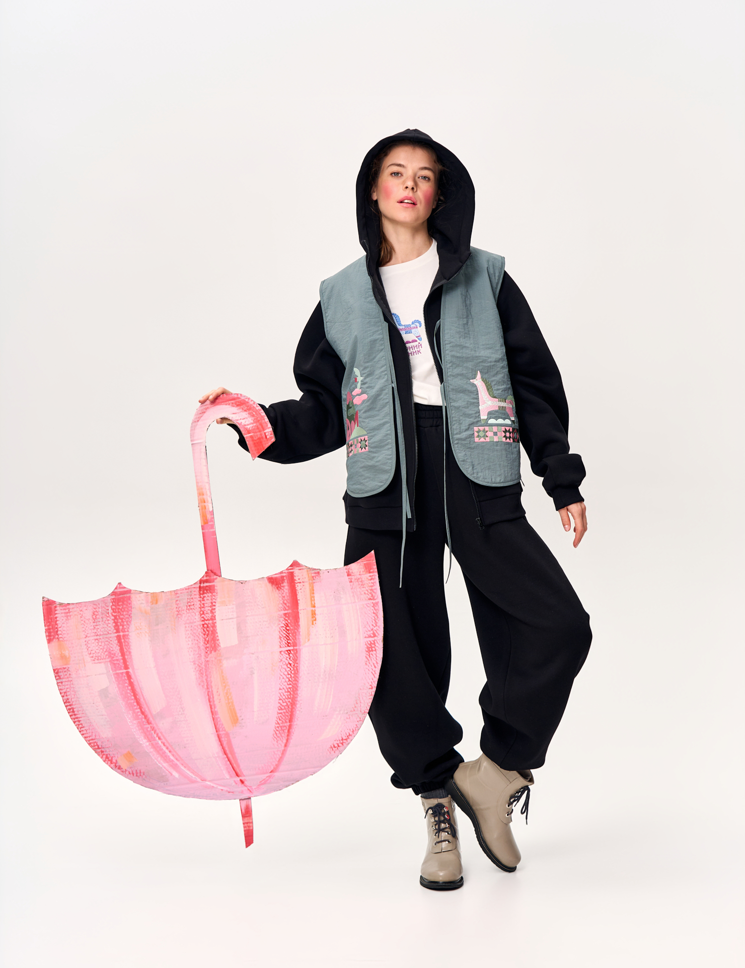 Картинка Зіпер з вишивкою «Карпати» чорний, onesize
