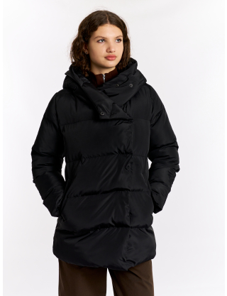 Картинка Чорний пуховик