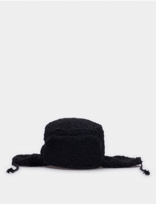 Картинка Чорна шапка