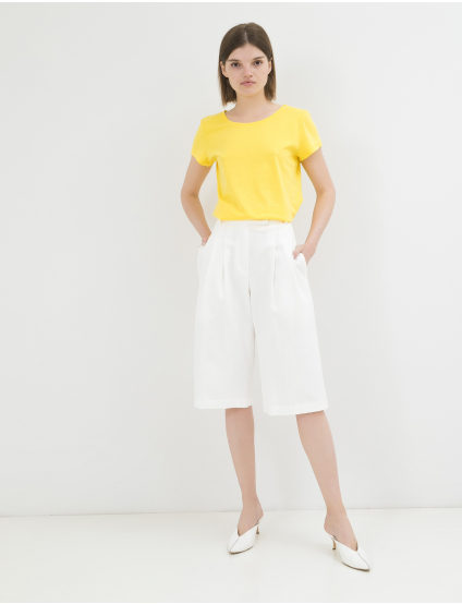 Картинка Жіноча жовта футболка