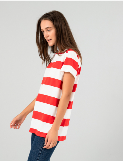 Картинка Жіноча футболка в смужку