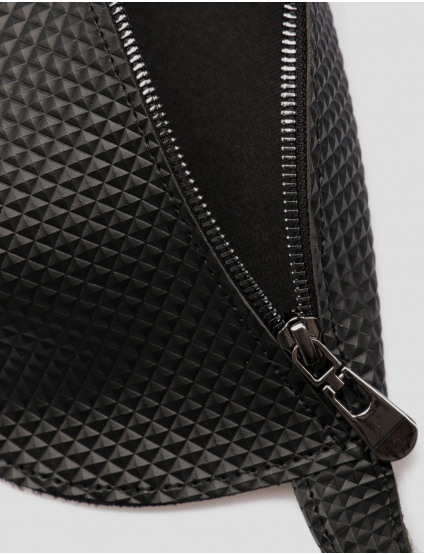 Картинка Жіноча чорна поясна сумка