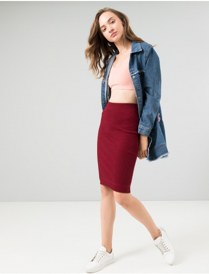 Картинка Бордова спідниця