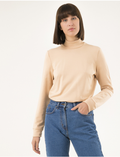 Картинка Жіночий бежевий гольф