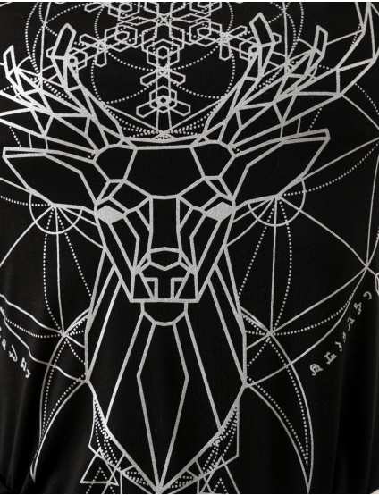 Картинка Жіноча чорна футболка з принтом