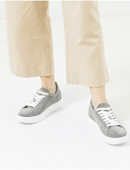 Картинка Жіночі світло-сірі замшеві кеди