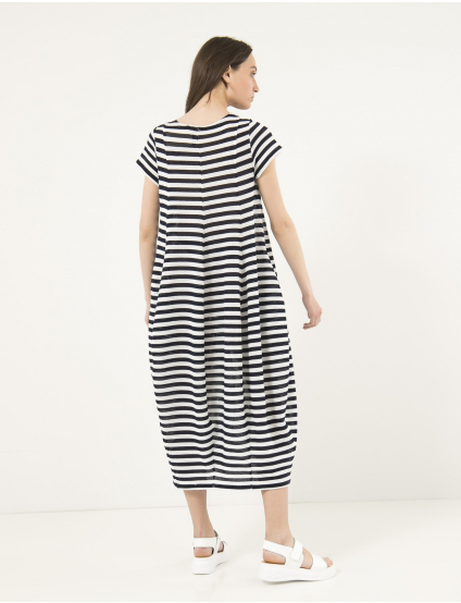 Картинка Сукня в смужку