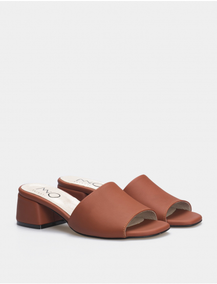 Картинка Жіночі помаранчеві шкіряні шльопанці