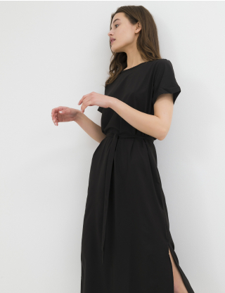 Image Чорна сукня з поясом