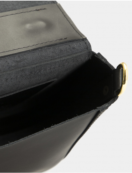 Картинка Чорна шкіряна сумка