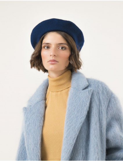 Картинка Жіночий синій берет