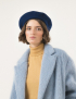 Картинка Жіночий синій берет