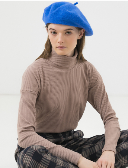 Картинка Жіночий блакитний берет