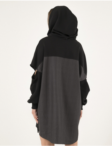 Картинка Чорна сукня з принтом