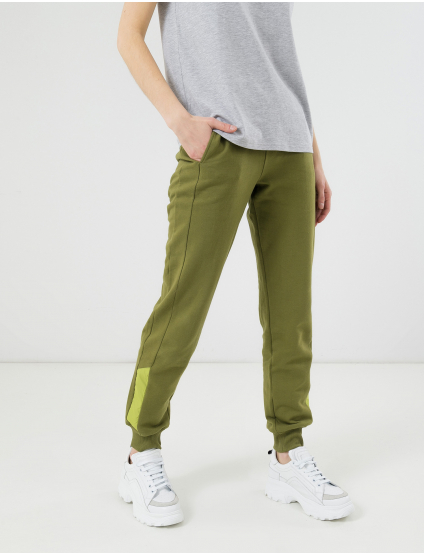 Картинка Жіночі зелені штани