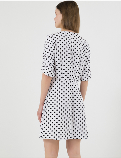 Картинка Чорно-біла сукня в горошок