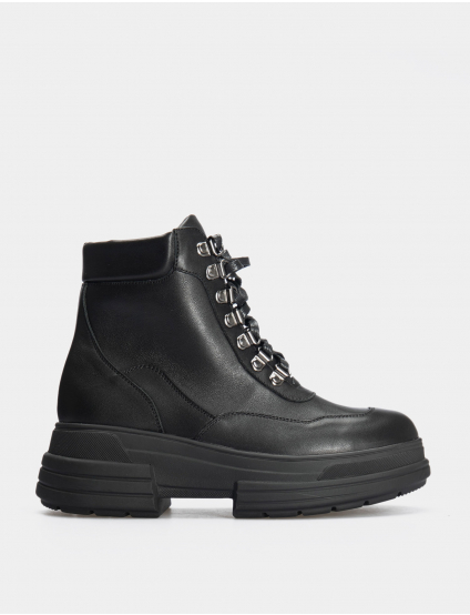 Картинка Жіночі чорні шкіряні черевики