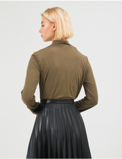 Картинка Жіночий зелений гольф