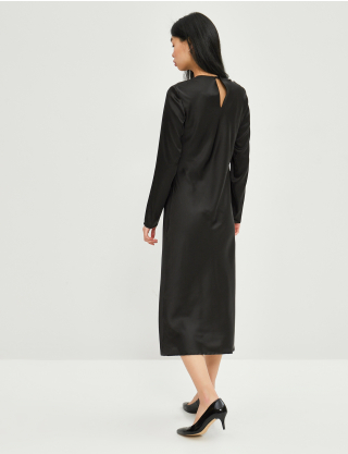 Картинка Чорна сукня з додаванням шовку