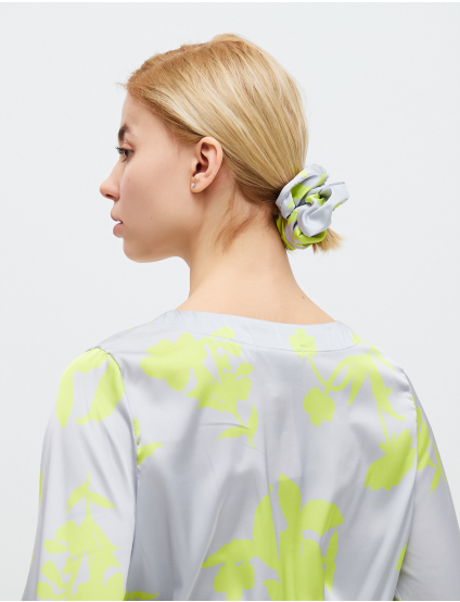 Картинка Сіра сукня з візерунком