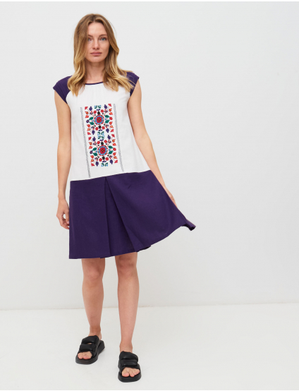 Картинка Біла лляна сукня з вишивкою