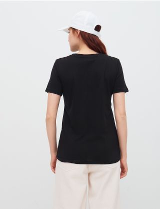 Image Жіноча чорна футболка