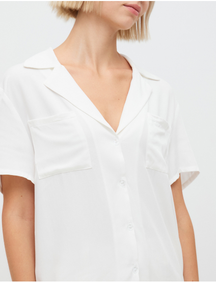Image Біла блуза